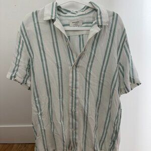 Banana Republic Green Stripe Short-Sleeve Button-Down (Size M)